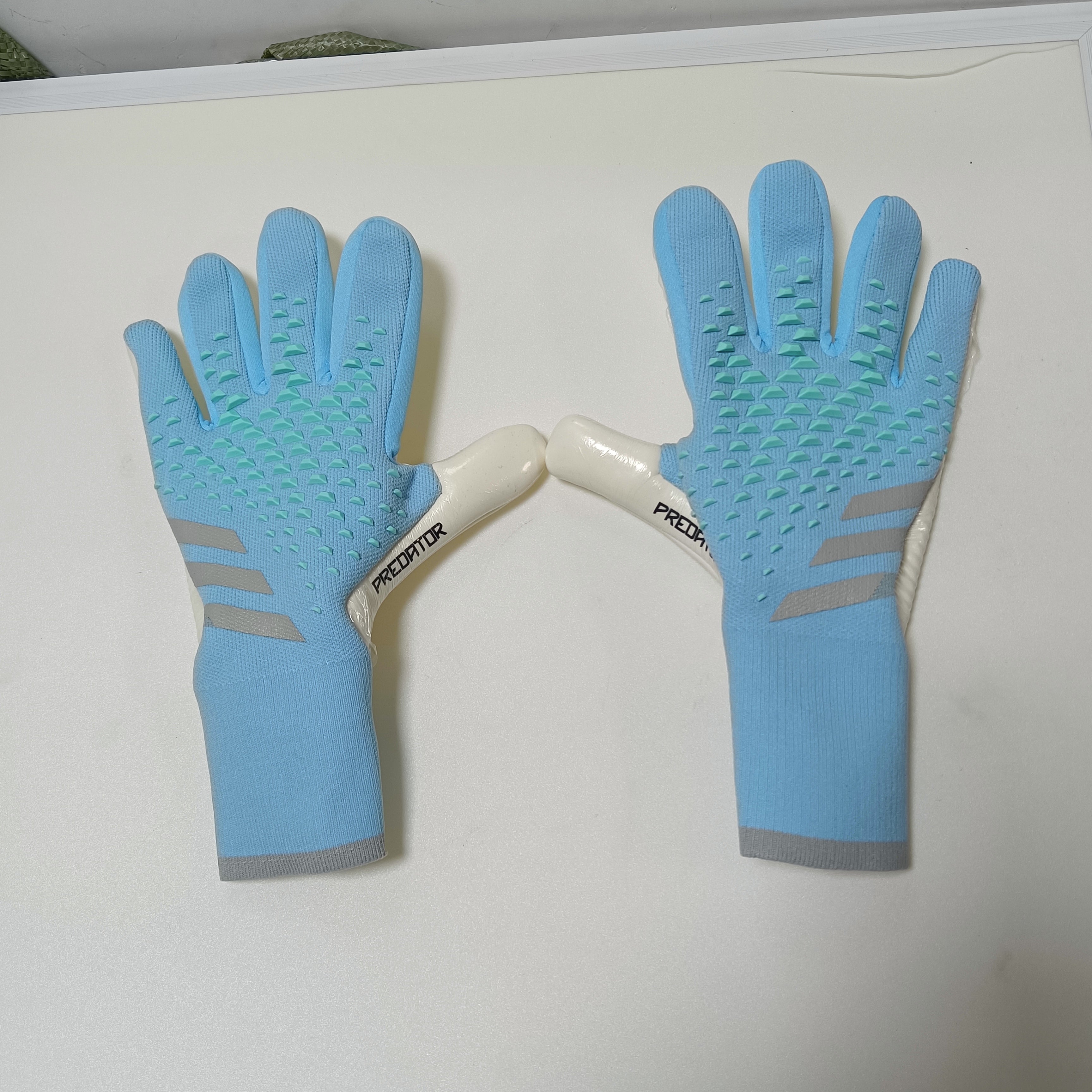 Luva ADIDAS PREDATOR