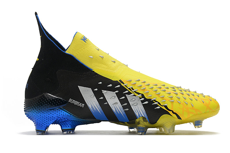 Chuteira de Campo Adidas Predator Freak 21 FG