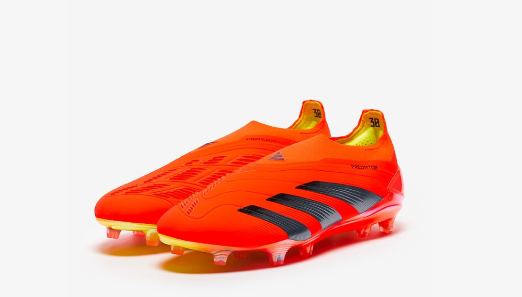 Chuteira de Campo Adidas Predator Accuracy + FG