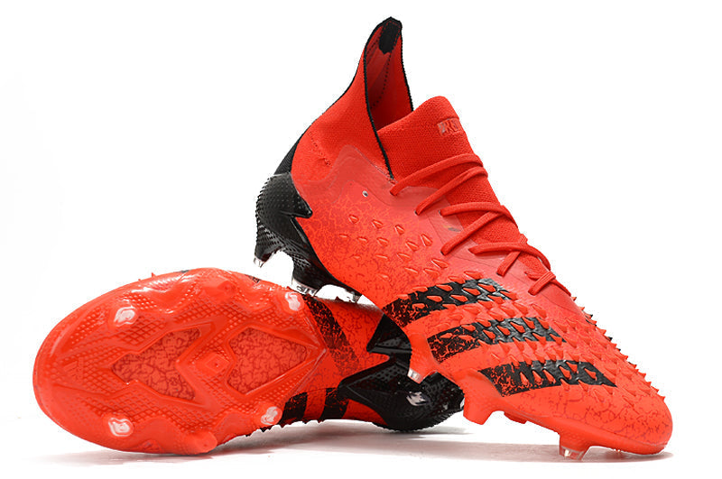 Chuteira de Campo Adidas Predator Freak 21 FG