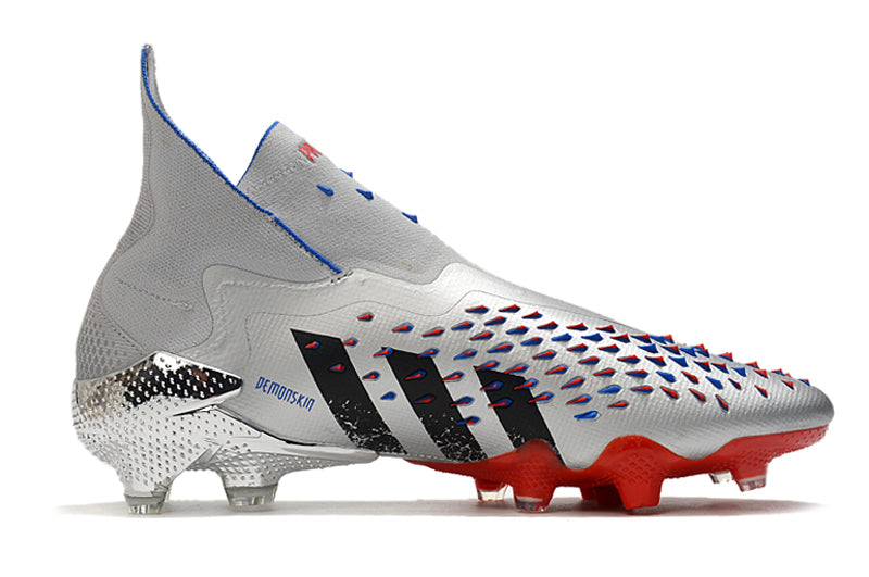 Chuteira de Campo Adidas Predator Freak 21 FG