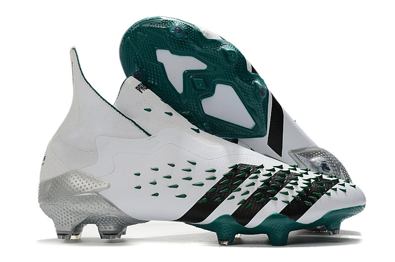 Chuteira de Campo Adidas Predator Freak 21 FG